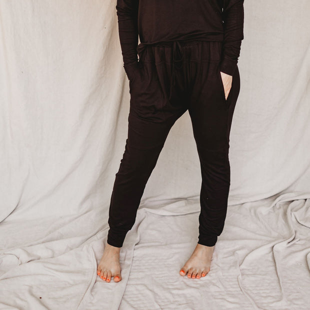 Woman - Luxe Bamboo - Weekender Pants - Black pants Halo & Horns SML 