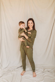 Woman - Luxe Bamboo - Weekender Pants - Olive pants Halo & Horns SML 
